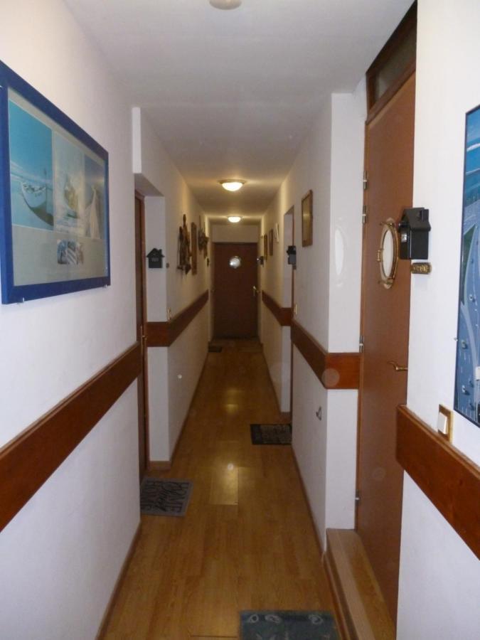 Gentlemen Appartement Au Premier Etage A 50 Metres De La Mer سانجات المظهر الخارجي الصورة
