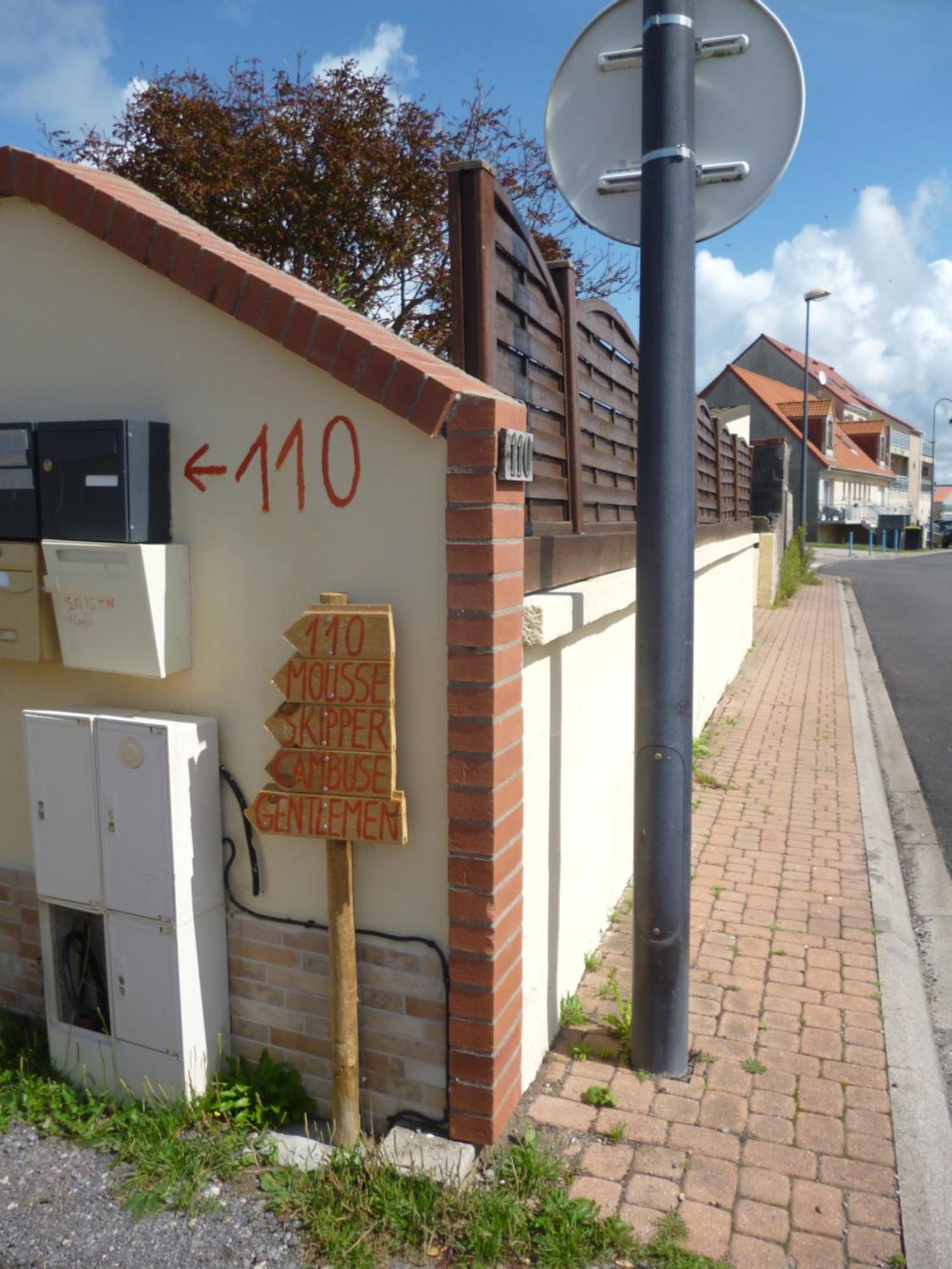 Gentlemen Appartement Au Premier Etage A 50 Metres De La Mer سانجات المظهر الخارجي الصورة